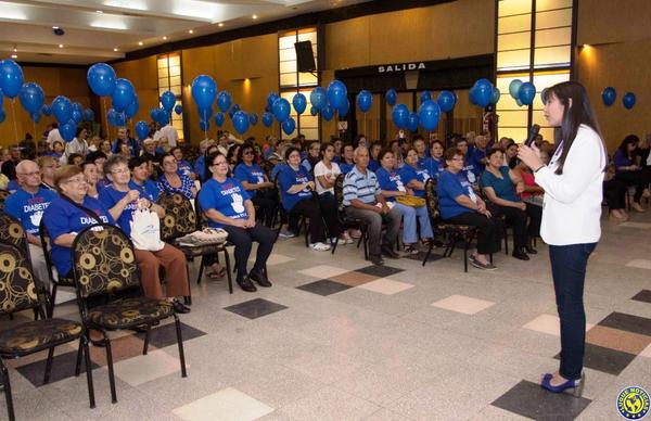 Cuidados en pacientes diabéticos con Covid-19 •