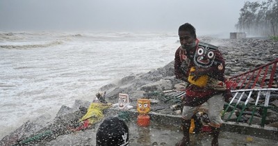 La Nación / Tormenta causa 27 muertes por rayos en India