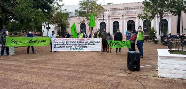 Docentes se movilizan por almuerzo y merienda escolar | Radio Regional 660 AM