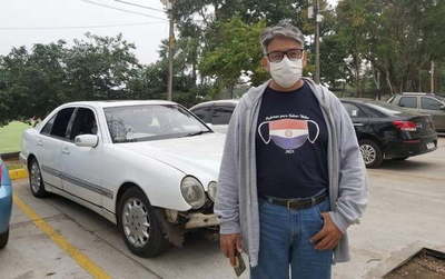 El “Padrimóvil”: Hombre lleva a vacunar a los que no tienen cómo ir - Noticiero Paraguay