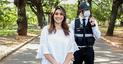 La Nación / Candidata propone Bobby, una patrulla tecnológica en zonas rojas de Asunción