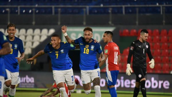 Paraguay no puede ante Brasil y cede su invicto