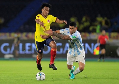 Reportan disturbios cerca del estadio donde se juega el Colombia-Argentina - MarketData