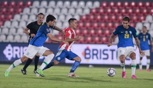 Paraguay cae ante Brasil en Asunción · Radio Monumental 1080 AM