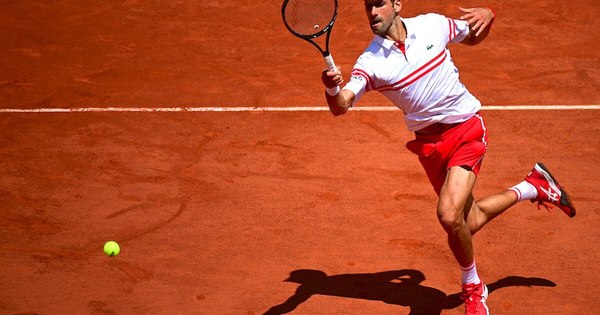 La Nación / Djokovic y Nadal pegan fuerte