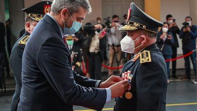Abdo da guiño de aprobación   a polémica ley de  autoblindaje