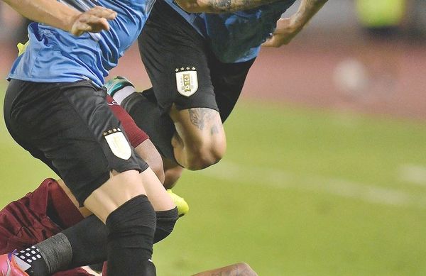 El VAR salvó esta vez a Uruguay - Fútbol - ABC Color