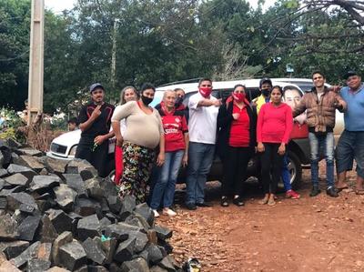 Mario Larroza promete ser un gestor para solucionar necesidades en barrios de CDE - La Clave