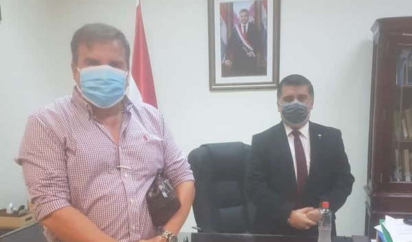 Llegaron más insumos al hospital gracias a gestiones de concejal - Noticiero Paraguay