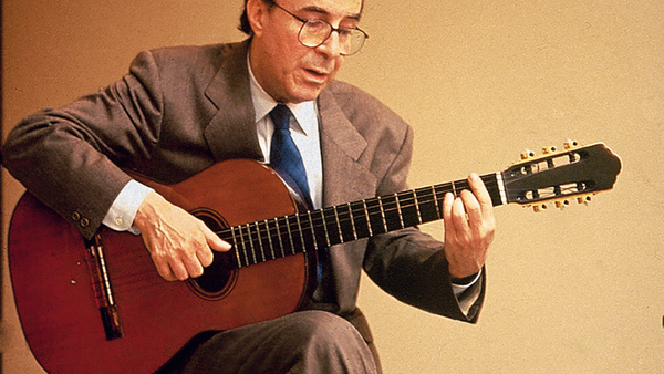 Grabaciones inéditas del padre de la Bossa Nova ven la luz a sus 90 años
