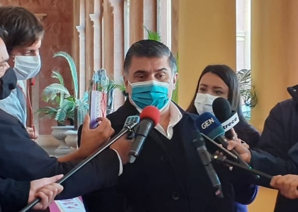 Salud evaluará bajar rango de edad de vacunación este fin de semana