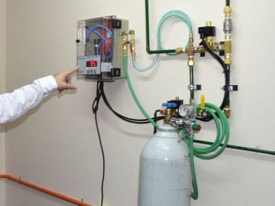 Ministerio de Salud reconoce crisis con oxígeno y prevé instalar 5 plantas en un mes