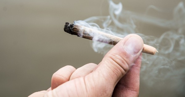 Cannabis gratis: Washington regala marihuana por vacunarse contra el Covid-19 - C9N