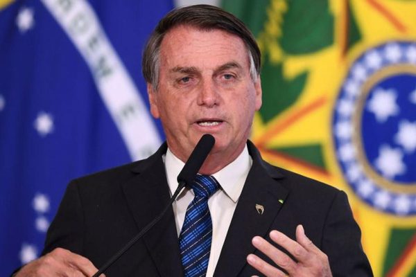 Sinovac exigió a Bolsonaro no criticar más a China a cambio de cumplir los contratos de las vacunas | Ñanduti