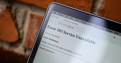La Nación / Error de software desencadenó interrupciones de internet