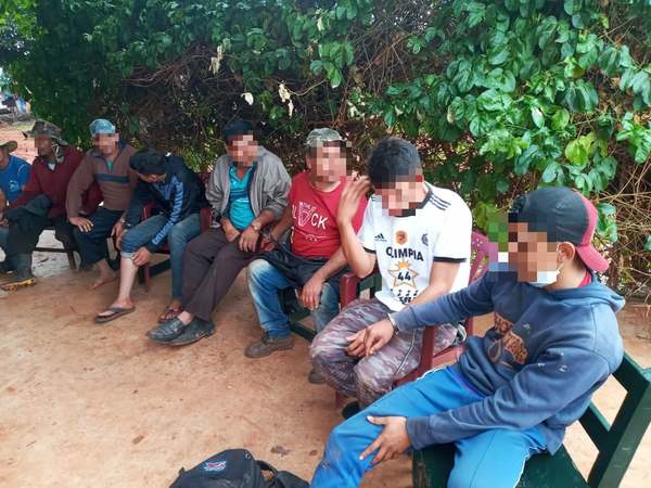Denuncian represión policial a campesinos en Tembiaporã