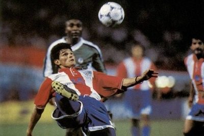 ‘Peque’ Benítez: “Berizzo no transmite nada, de Bielsa no tiene nada”