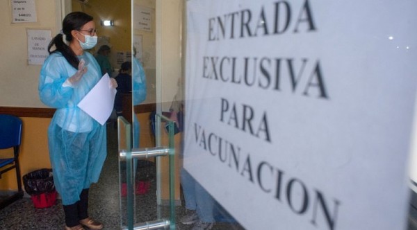 MUNDO | Uruguay, primer país de Latinoamérica en vacunar adolescentes contra el COVID-19