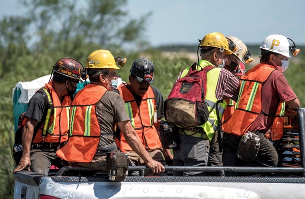 Suman cinco los mineros hallados sin vida en el derrumbe del norte de México - MarketData