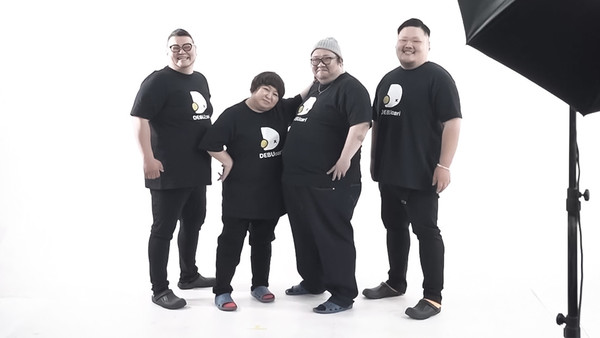 ¡Nuevo emprendimiento! En Japón alquilan a personas con sobrepeso a 18 dólares la hora