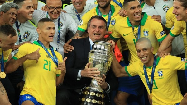 Mastercard retira su marca de la Copa América en Brasil pero mantiene patrocinio