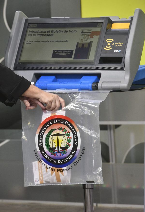 Reiteran trazabilidad y seguridad de las máquinas de votación - Nacionales - ABC Color