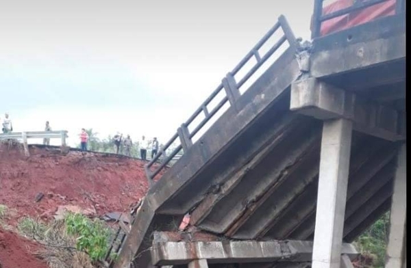 Diario HOY | Hallan cuerpo de desaparecida e investigarán derrumbe de puente