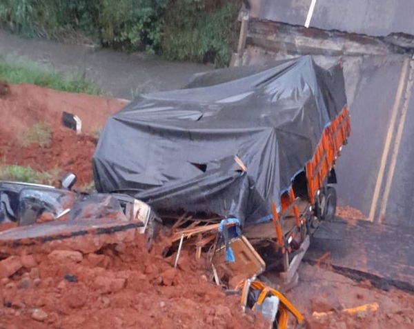 San Pedro: hallan cuerpo de tercera víctima fatal por caída de puente