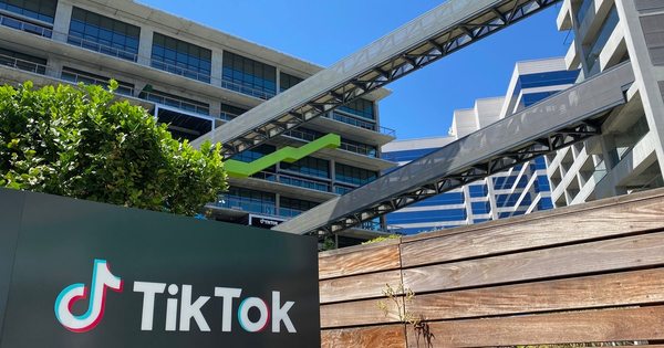 La Nación / Biden revoca medidas tomadas por Trump para prohibir TikTok y WeChat