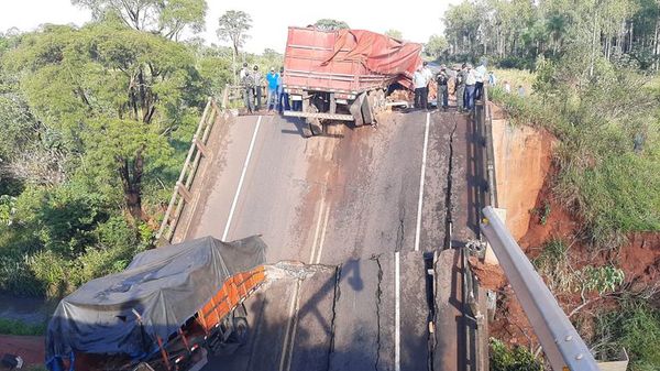 Desplome pudo haberse evitado: MOPC ya sabía de deterioro de puente, pero no lo clausuró - Nacionales - ABC Color