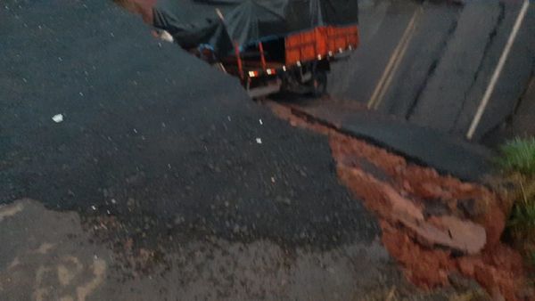 Ministerio no clausuró puente porque "no estaba debilitado"