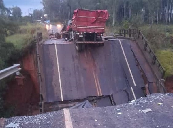 MOPC iniciará auditoría técnica del puente colapsado en San Pedro