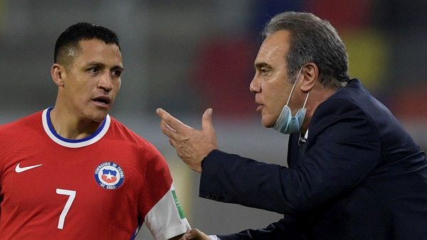 Lasarte confía en la generación dorada de Chile