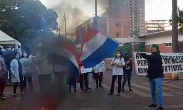 Personal de salud de Tesãi endurece protesta ante falta de respuestas a reclamos