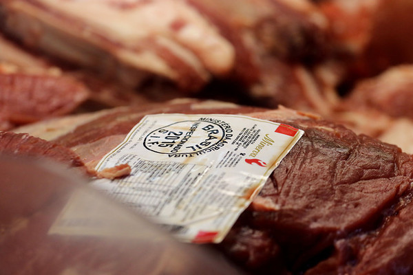 Bajan las exportaciones brasileñas de carne vacuna en mayo