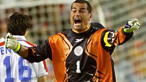 Exárbitro: "A Paraguay lo dirigí con y sin Chilavert, la diferencia era impresionante"