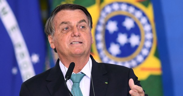 La Nación / Llegan a Brasil dosis de Pfizer