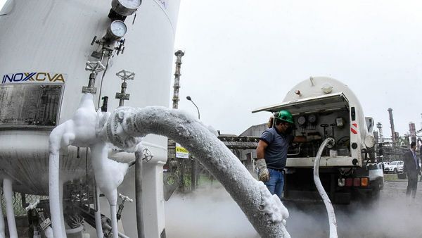 Déficit de oxígeno es de 70 toneladas y el MSP ahora construirá plantas