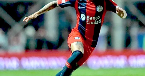 La Nación / Ezequiel Zalazar optaría por Olimpia