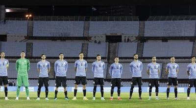 Con Cavani en la lista, Uruguay se marcha a Brasil