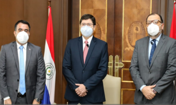 Asunción de nuevo presidente del Fomento rellena de autoelogios