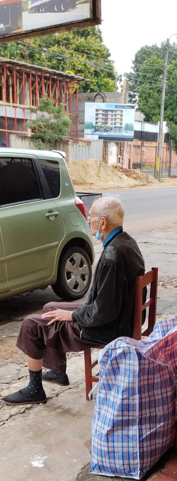 Anciano fue abandonado en Fernando de la Mora