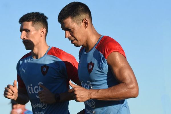 Quién y cómo comunicaron a Julio Dos Santos que no seguía - Cerro Porteño - ABC Color