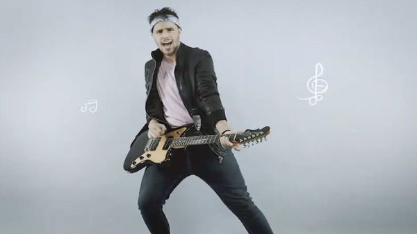 Rubén García lanza su primera canción y videoclip "Verte reír"