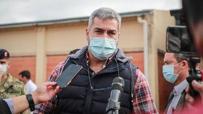 Mario Abdo respalda a Wiens y dice que puente caído tenía 20 años