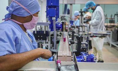 Industria cosmética local da color a uruguayos