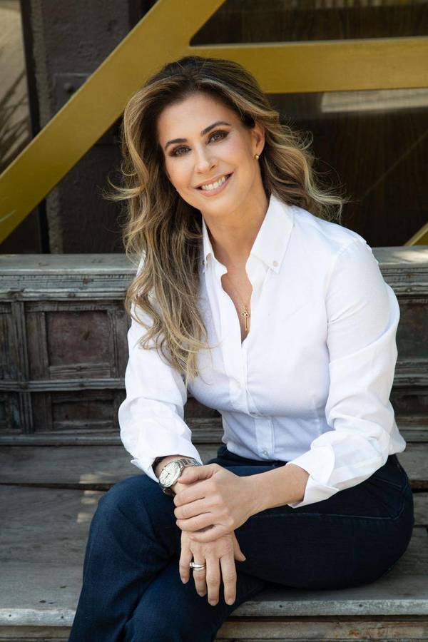 Fátima Agüero es la nueva presidenta de la Sociedad Paraguaya de Dermatólogos