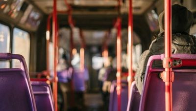 Otorgan permiso a vehículos especiales para prestar servicios de transporte público durante el paro | Ñanduti