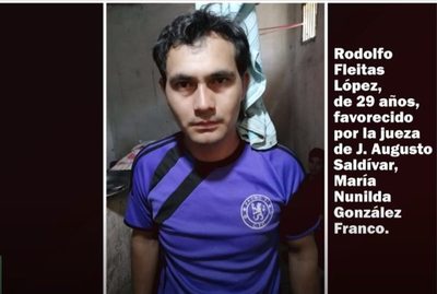 Vinculado a asesinato estuvo prófugo por más de dos años, fue detenido y en pocos días una jueza lo envía a su casa - Nacionales - ABC Color