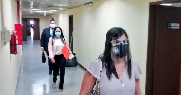 La Nación / Jueza fijó audiencia para directivos de Imedic
